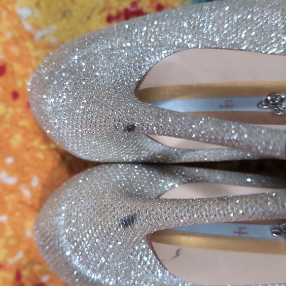 Sam Edelman Gold Women's Shoes - Picture 5 of 6